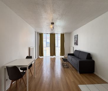 Appartement 1 pièce(s) 33.67 m² - Photo 1