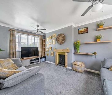 Ash Lane, Ambrosden, OX25 - Photo 3