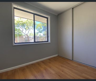 Modern Family Comfort in the Heart of Craigmore - Photo 6