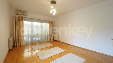 Vila moderna si spatioasa in complex rezidential | ID:3079790 - Photo 4