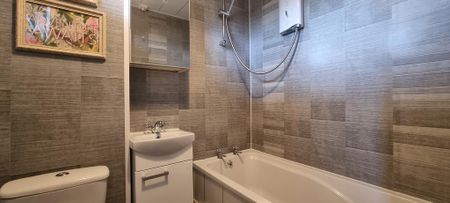 1 bedroom ground floor flat to rent - Photo 2