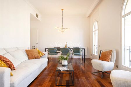 Amueblado de diseño en Francesc Macià - Foto 2