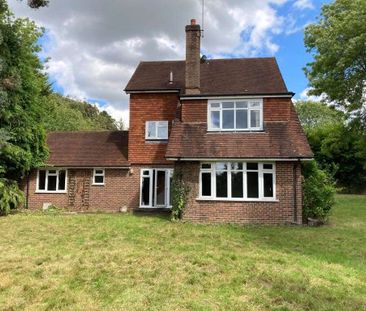 A well presented family home in a semi-rural location - Photo 3