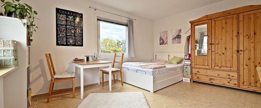 Gemütliche 1-Zimmer-Wohnung mit Balkon in idyllischer Lage in KN-Allmannsdorf! - Photo 1