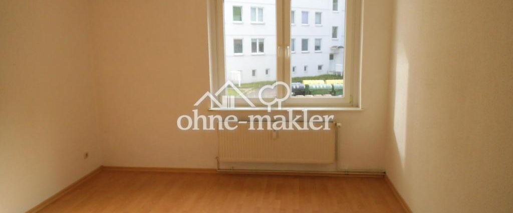 Gemütliche & zentrale 2-Erdgeschosswohnung mit Einbauküche und Balkon vermieten. - Foto 1