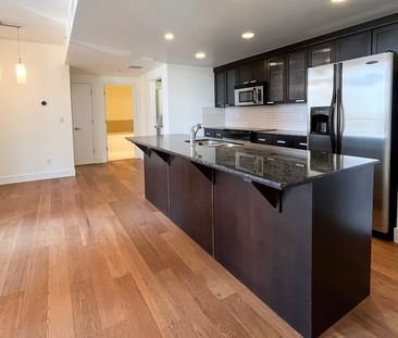 Executive 1 Bed Condo In The Prestigious Illuminada - Photo 2