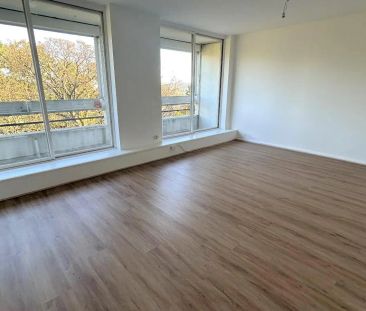 Appartement à louer 3 pièces 72m² - Photo 2