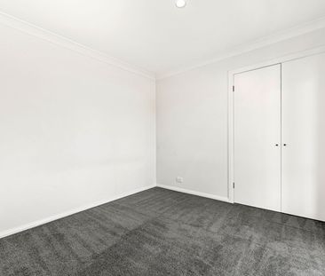 11 Gasking Close, Dunlop ACT 2615 - House For Rent | Domain - Photo 1