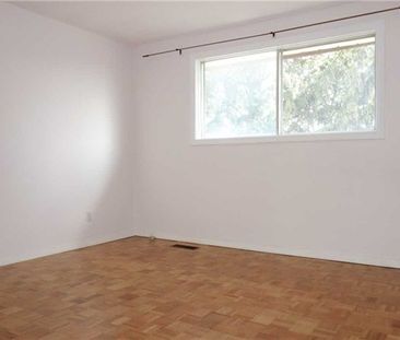 For Lease - 51 Navaho Drive Unit# Upper Level, Toronto, Ontario - Photo 2