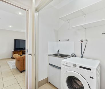 Family Home! - Photo 1