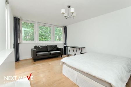 3 bedroom flat to rent - Photo 4