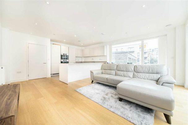 West Parkside, Greenwich, SE10 - Photo 1