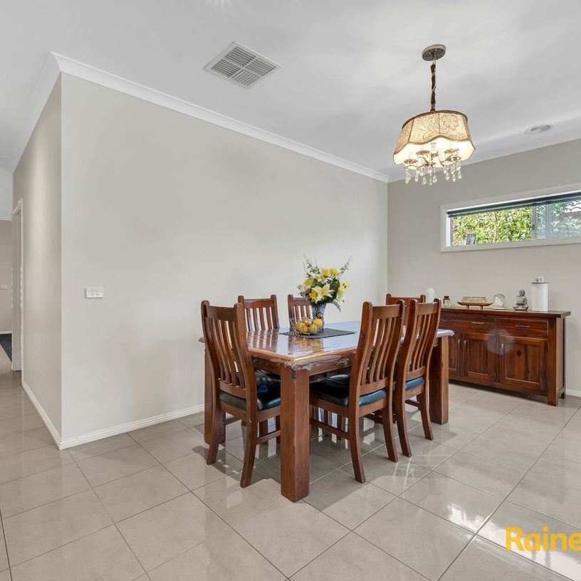 22 Challenger Circuit, Cranbourne East, VIC 3977 - Photo 1