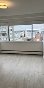 The White House - Photo 4