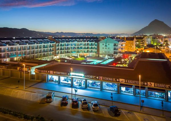 Apartment for rent on the beachfront of Arenal in Javea.