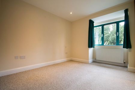 Citygate, Woodhead Drive - Photo 4