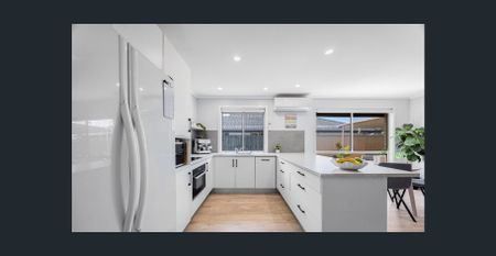 14 Shenton Way, Nerang - Photo 2