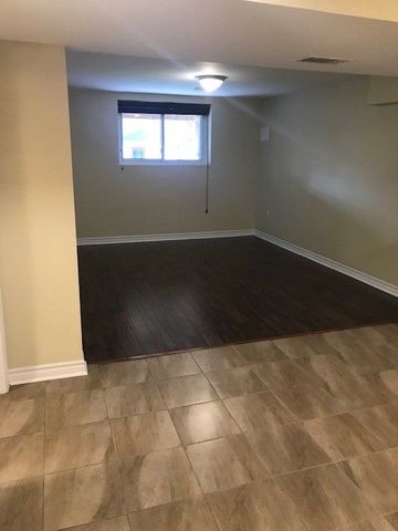 For Lease - 233 Shawnee Circle, Toronto, Ontario - Photo 5