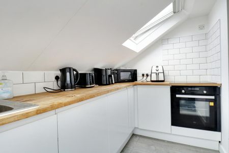 Studio to rent - Photo 5