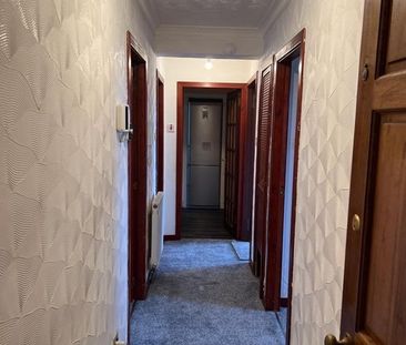 2 Bed Flat, Tarfside Gardens, G52 - Photo 4