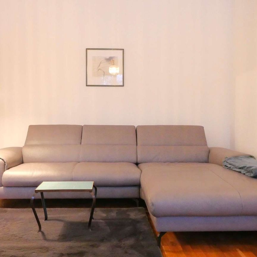 Toplage in der Südstadt – Hochwertige möblierte 3-Zimmer-Wohnung mit 2 Balkonen - Photo 1