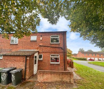 3 bedroom end of terrace house to rent - Photo 4
