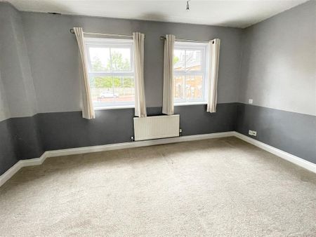 3 bedroom end of terrace house to rent - Photo 3