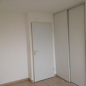 location Appartement T2 DE 43.17m² À MONTAUBAN - Photo 2