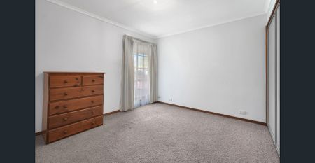 Low Maintenance 2 bedroom home! - Photo 2