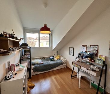 Attic with mezzanine and panoramic view of the lake and mountains! - Foto 2