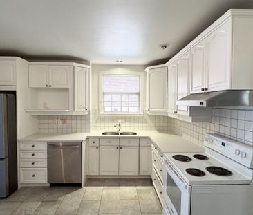 For Lease - 391 Glengarry Avenue, Toronto, Ontario - Photo 6