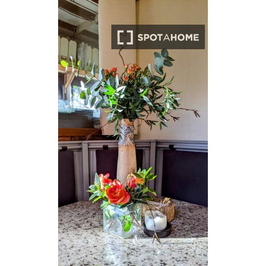 Bedoom for rent in 4-bedroom house, Rush, Dublin - Photo 1