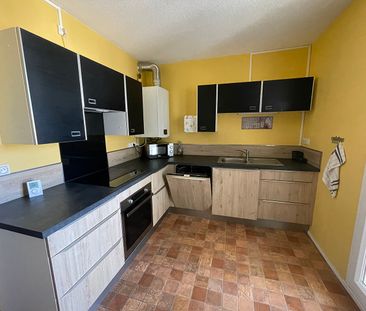 Location Appartement 4 pièces 84m² - Photo 5