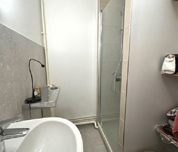 Location Appartement 1 pièce 29m² - Photo 4