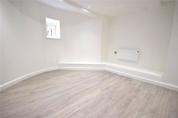 5, Grove Lane, Leeds, West Yorkshire, LS6 4AB - Photo 1