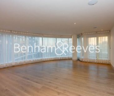 2 Bedroom flat to rent in Townmead Road, Fulham, SW6 - Photo 1