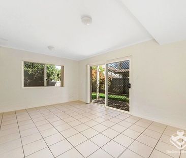 Townhouse available 600pw - Photo 6