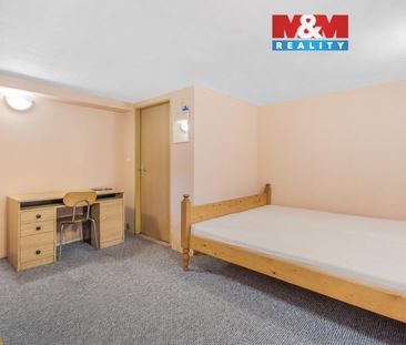 Pronájem bytu 1+1 45 m² - Fotografie 1