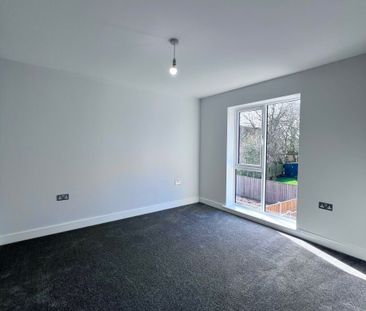 Olympus Close, Auckley, DN9 - Photo 5