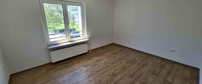 Frisch renoviert,-umfangreich modernisiert - Foto 1