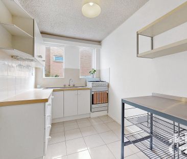 6/10-12 Lennon Street, Parkville - Photo 5