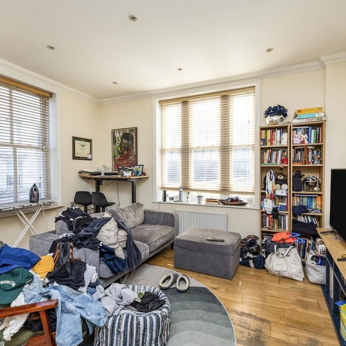 2 bedroom flat to rent - Photo 1