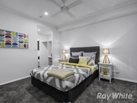 Modern spacious two bedroom unit in modern complex - Photo 4