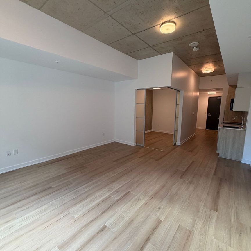 36 Robinson Ave, Ottawa, ON - Photo 1