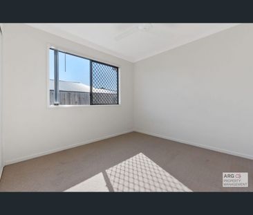 5A VICTOR STREET, Collingwood Park, Qld 4301 - Photo 3