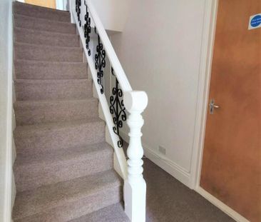 5 bedroom house to rent - Photo 2