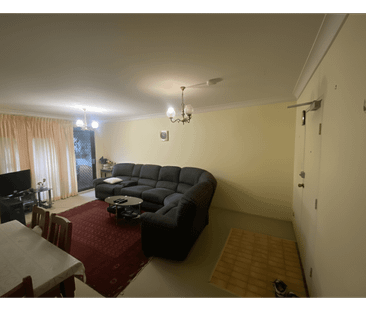 2 Bedroom Apartment in Convenient North Parramatta Location - Photo 1