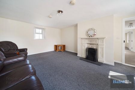 3 Bed End-terrace House - Photo 5