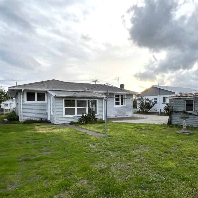 CARTERTON - 4 BEDROOMS, $520 PER WEEK! - Photo 1