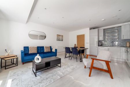 1 bedroom ground floor flat to rent - Photo 4